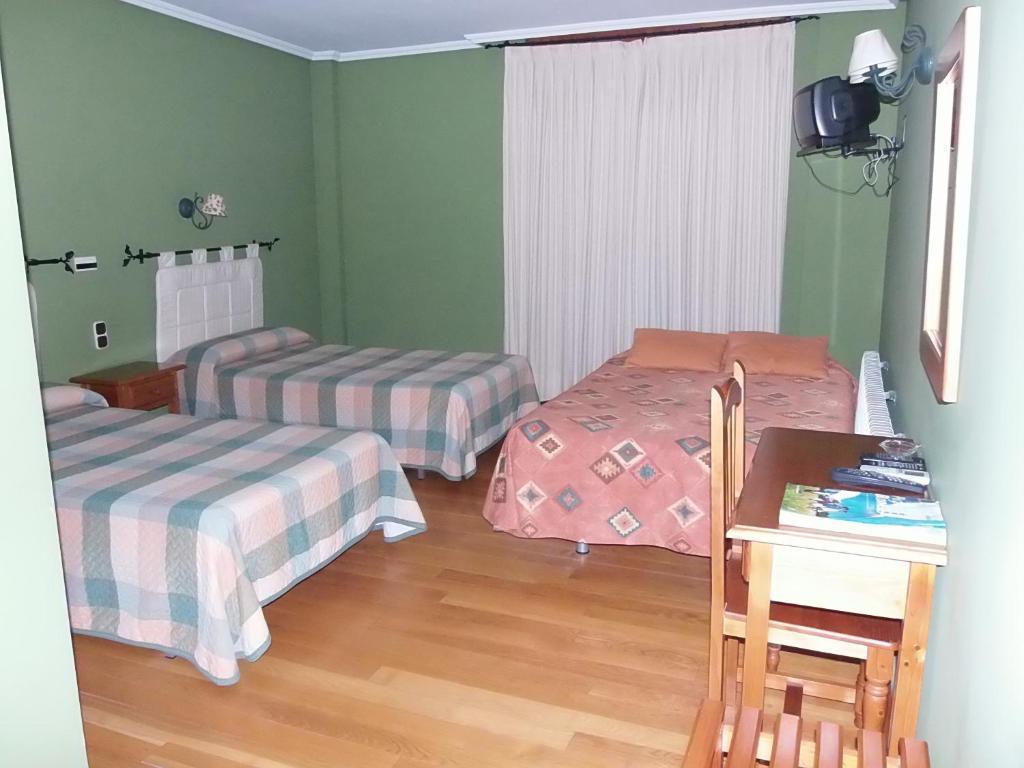 Hostal-Restaurante San Antolin Tordesillas Buitenkant foto