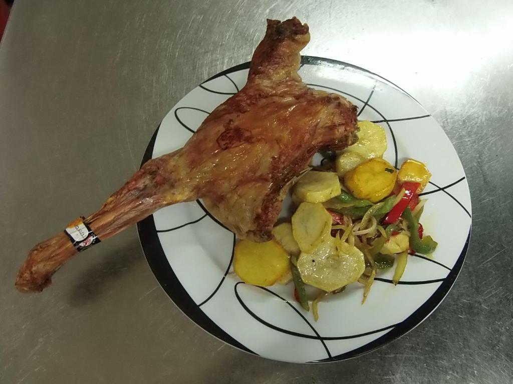 Hostal-Restaurante San Antolin Tordesillas Buitenkant foto